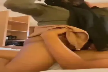 Bokep Indo Cewek Berhijab Belajar Goyang Hot