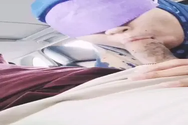 Jilbab Biru BJ Di Mobil
